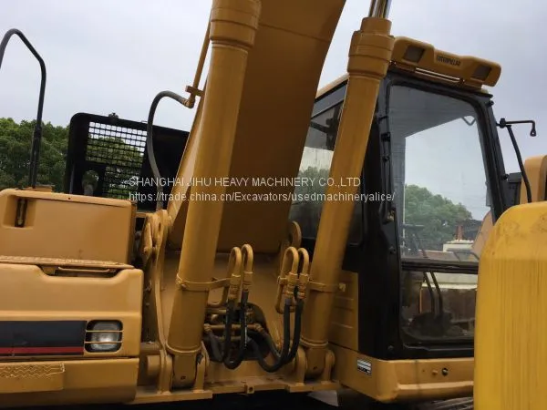 Бывший экскаватор Caterpillar 330BL из экскаватора Cat 330BL photo-3