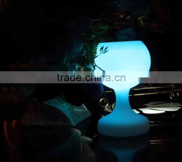 Plastic Rechargeable Led Table Lamp With CE and ROHS photo-4