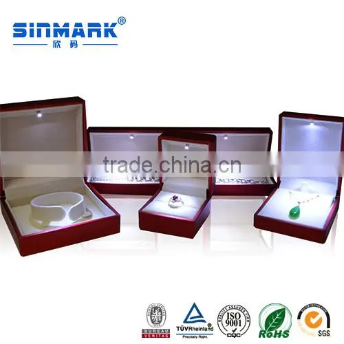 Shanghai Hot Wooden Jewelry Boxes New for Necklace and Ring photo-2