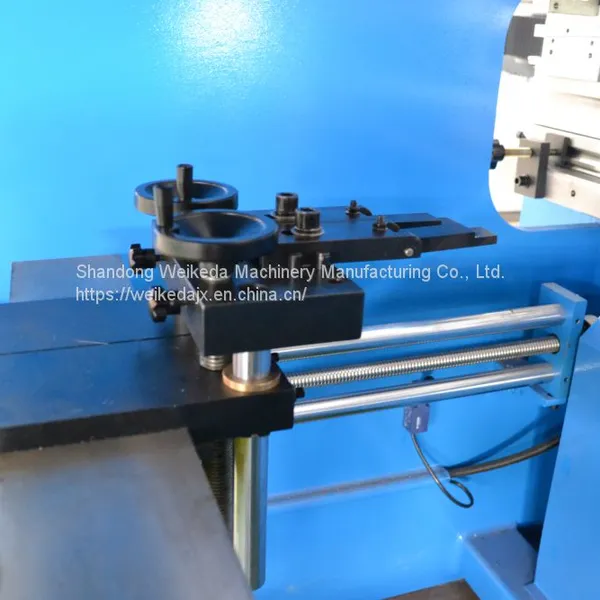 APB-63T/2500 Press Brake photo-3