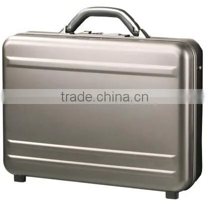 Molded Silver Aluminum Laptop Case With Interior Compartment, Silver Multiple Laptop Carrying Case,locking Aluminum Carry Case photo-2