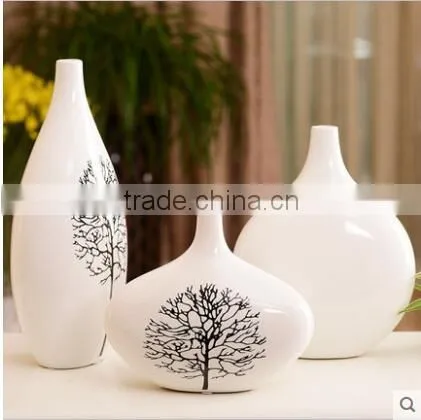 Jingdezhen Factory Made White Ceramic Flower Vase With 3 Pics a Set photo-3