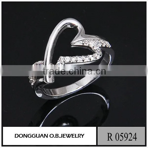 Handmade Ladies Ring Jewelry Display Low Price Imitation White Gold Ring photo-3