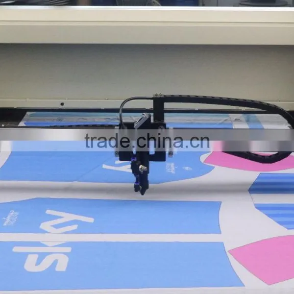 Best Price 100w 120w Roll Fabric Laser Cutting Machine 180*150cm photo-2