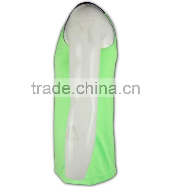 China Manufactory High Quality Light Green Slim Plain Gym Vests photo-3