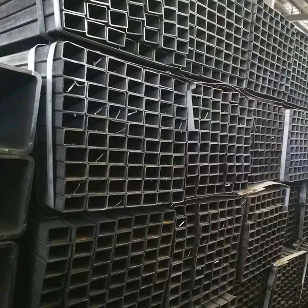 Solid and Reliable Black Hollow Section 40x40mm 6m Length Square And Rectangular Tube Steel Pipe photo-4