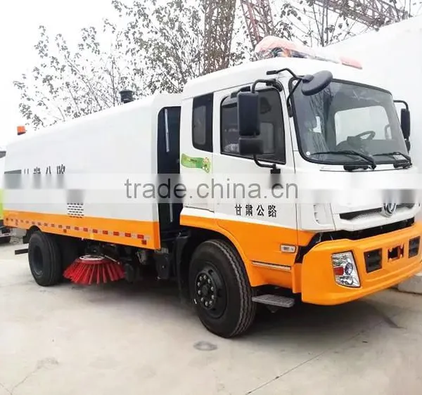 High Performance Dongfeng 4x2 Vacuum Road Sweeper Truck photo-2