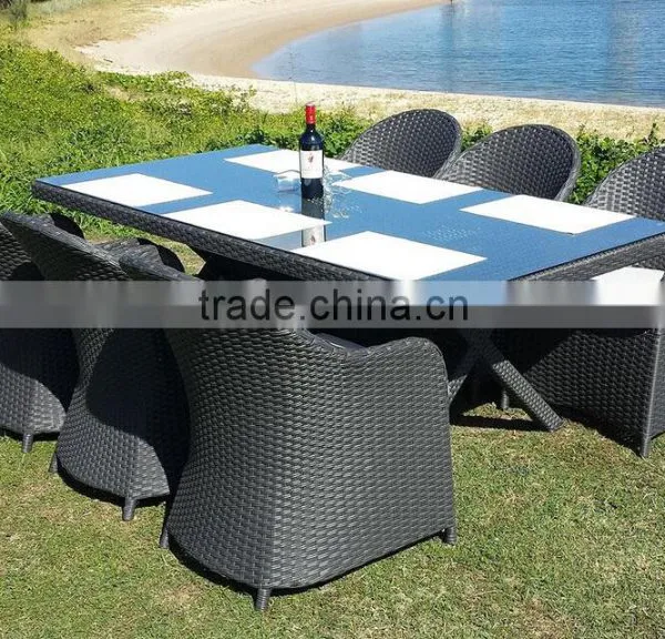 2015 New Design Fashion Rattan Dinning Set Garden Chairs With Table