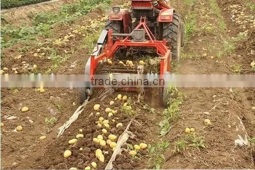 China New Technology Mini Peanut Combined Harvester Machinery and Equipment photo-4