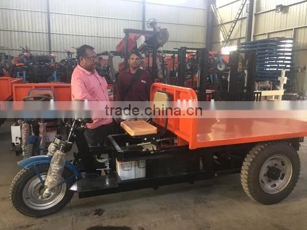 Dump Three Wheel Truck photo-2