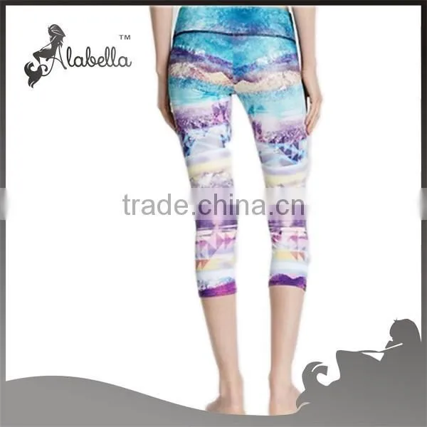 Sexy Yoga Capri Design Women Yoga Leggings Pants Wholesale Sportswear photo-2