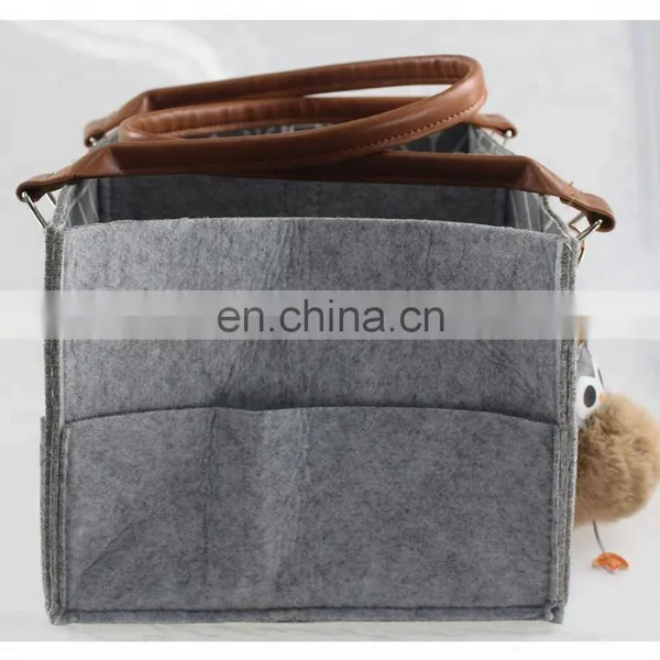 Customized Felt Diaper Caddy Bag With Cotton Lining and Changing Pad photo-4