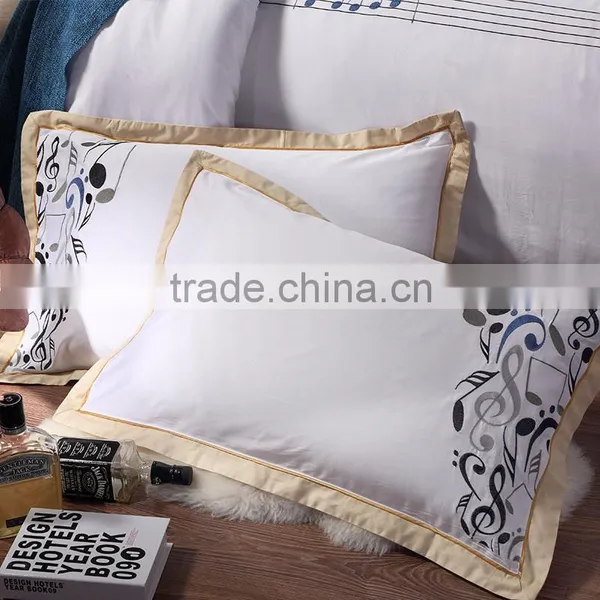 Luxury White and Golden 800 Thread Count 100% Cotton Musical Notes Embroidery Bedding Set photo-3