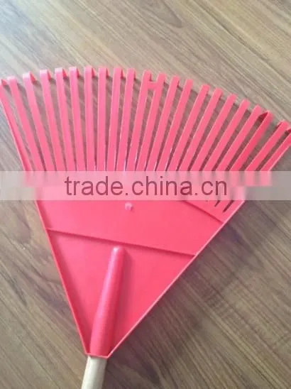 22T Wooden Handle Plastic Garden Rake photo-3