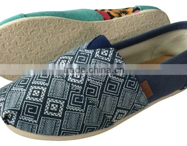 New Design Canvas Casual Shoes for Women photo-2