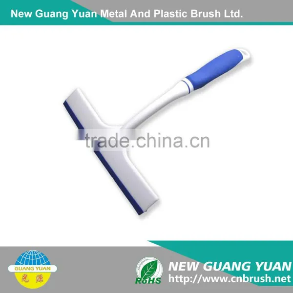 China Manufacturer Easy Clean Press Liquid Soft Bristle Car Wash Brush