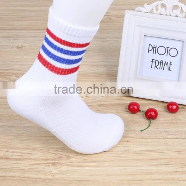 White Cotton Sporty Breathable Wholesale Socks