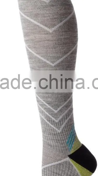 Women's Incline Compression Socksl With Merino Wool and Bamboo photo-2