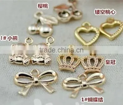 2015 Customized Zinc Alloy Tags,gold Charm Pendants for Jewelry and Handbag photo-2