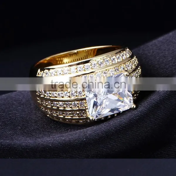 China Factory Price Pave Setting CZ Luxury Marriage Gift 18K Gold Ring Jewelry Plated photo-3