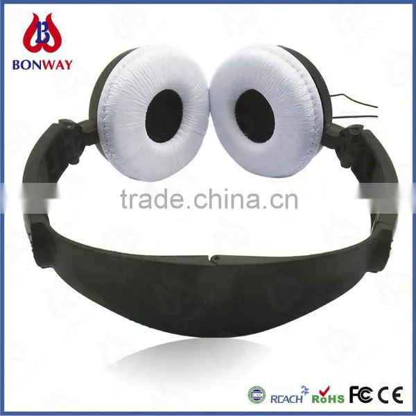 2015 Popular Fashion Headphones Design From Factory photo-4