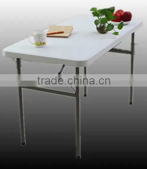 4ft plastic folding table
