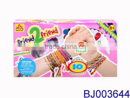 Making own fashion bracelet nice friendship rope bracelet