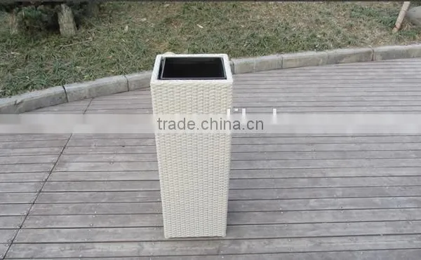 Garden Rattan Planter photo-3
