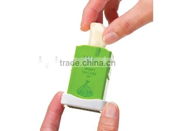 2016 New Arrival Kitchen Accessories Garlic Peeler Garlic Cube photo-2