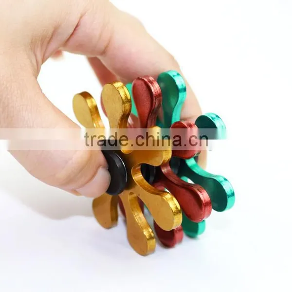 2017 Hot New Product Triangle Plastic Fidget Toy Skate Bearings Finger Fidget Spinner For Kids For People photo-4
