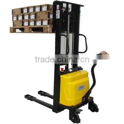 Semi-Electric Stacker 1500kg photo-4