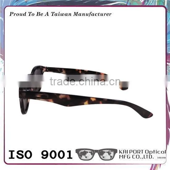 Classic Colored Women Round Retro Sunglasses Matched Flexible Spring Hinge Temple photo-2