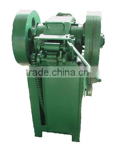 Small Size Rubber Piece Tyre Shredder Tyre Cutting Machine photo-4