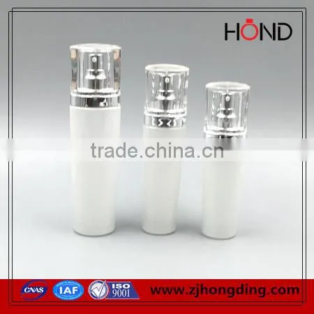 Wholesale Triangle Bottle White Transparent Color 30ml 50ml 80ml 120ml Empty Plastic Bottles Skin Cream Acrylic Lotion Bottle