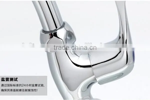 China Factory Long Neck Kitchen Faucet, European Style Chrome Brass Kitchen Faucet photo-4
