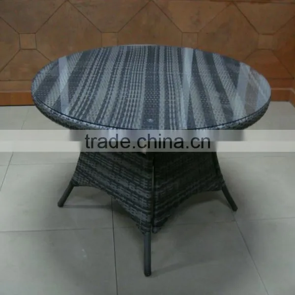 Durable Dining Table And Dining Chairs photo-5