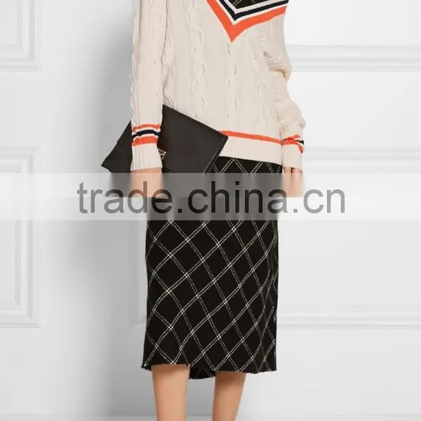 2017 V Neck Plain Sweater Woolen Sweater Design for Ladies photo-2