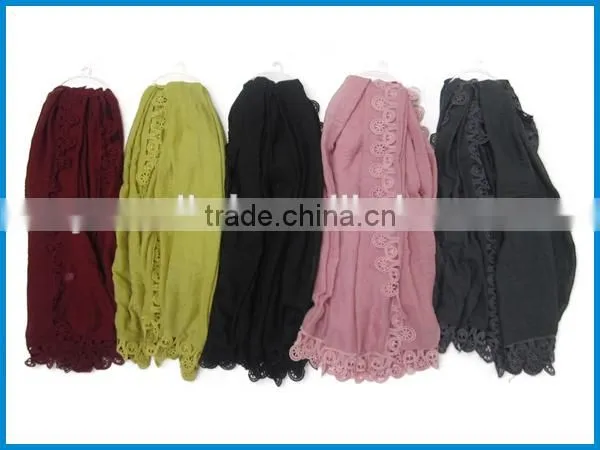 Latest New Design Beautiful Lace Fashion Lady Scarf photo-2