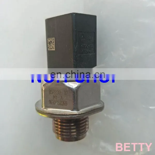 High Quality Common Rail Pressure Sensor 85PP30-02, 28357705 ,1507715626 photo-2