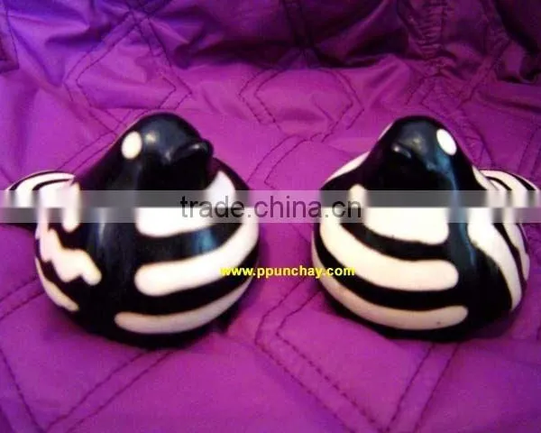 Chulucanas ceramic Bird Peru