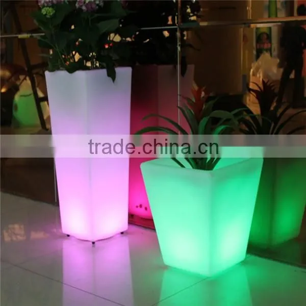 Outdoor Waterproof Garden Led Flower Pot Plastic Led Flower Pot photo-2