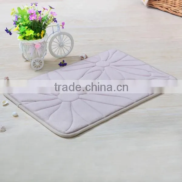 50x80cm Machine Washable Embossed Bath Mat photo-4
