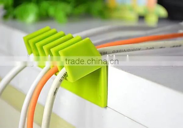 Best Selling 5 Plug Plastic Wire Manager Cord Divider Cable Winder photo-4
