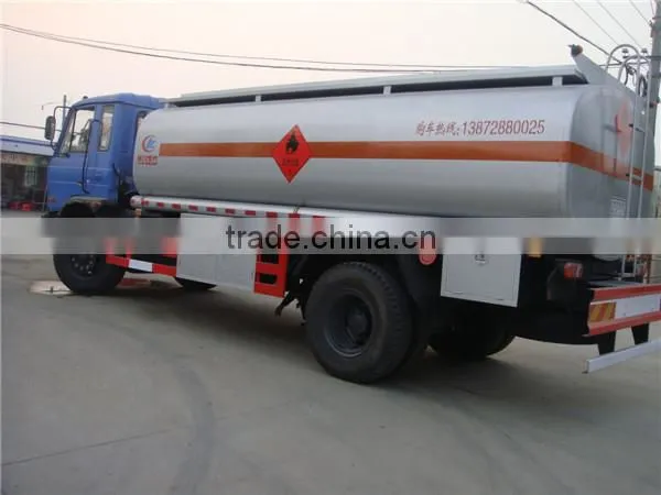 3300 Gallon Dongfeng 4x2 190hp Oil Transport Truck photo-3
