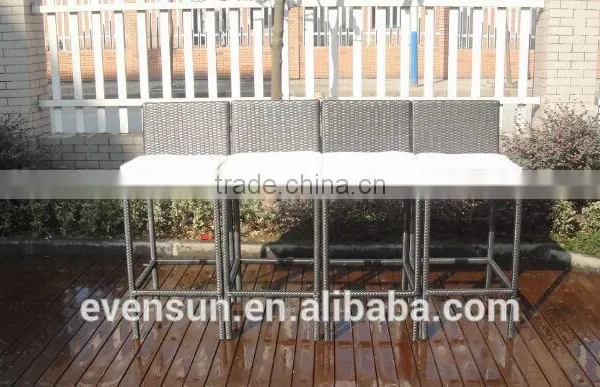 Outdoor Rattan Bistro Set photo-4