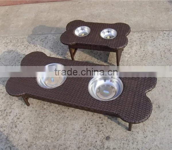 High Quality Rattan Pet Feeder photo-3