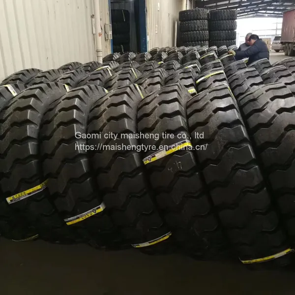 Longwei Wide Body Dump Truck 1300 13.00-25 Engineering Tires Mining Dump Truck Tires photo-4