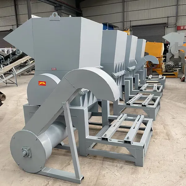 China Manufacturer Plastic Crusher Machine | Screw Discharge Plastic Shredder |Plastic Film Granulator|Plastic Lumps Shredder photo-3