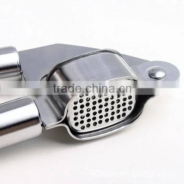 Amazon New Food Grade Approved 100% Stainless Steel Garlic Press Garlic Press and Peeler Kitchen Garlic Peeler photo-4