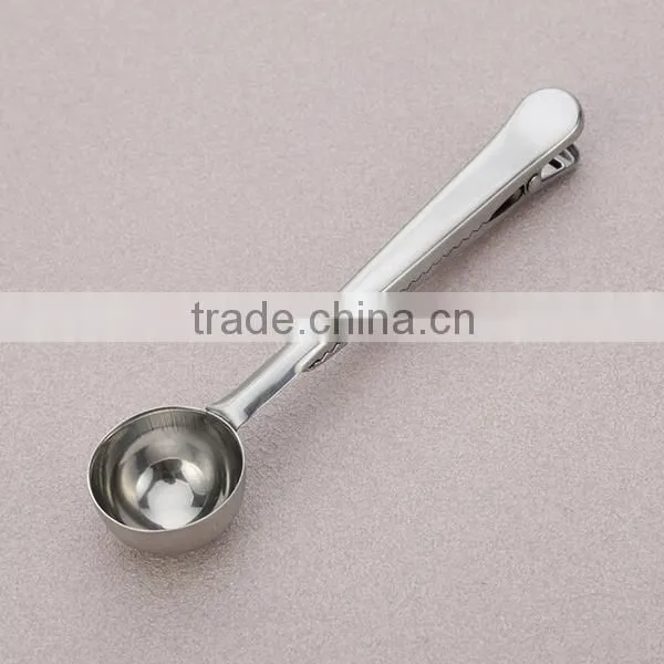 Creative kitchen gadgets 304 stainless steel coffee spoons FDA approved measuring spoons with clips silver / gold color